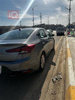 هیوندای ئەلەنترا